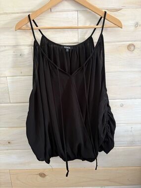 XOXO Black Cold Shoulder Bubble-Hem Blouse